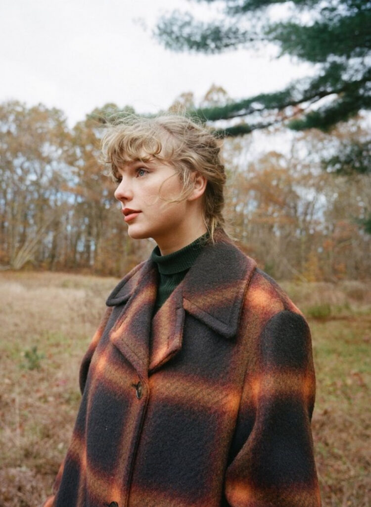 Taylor Swift for evermore (Beth Garrabrant, 2020)