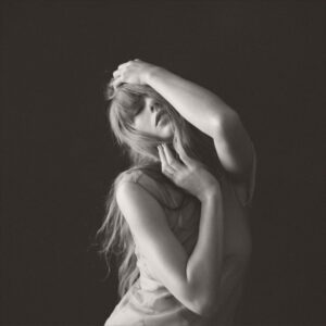 Taylor Swift for THE TORTURED POETS DEPARTMENT (photographed by Beth Garrabrant, 2024)