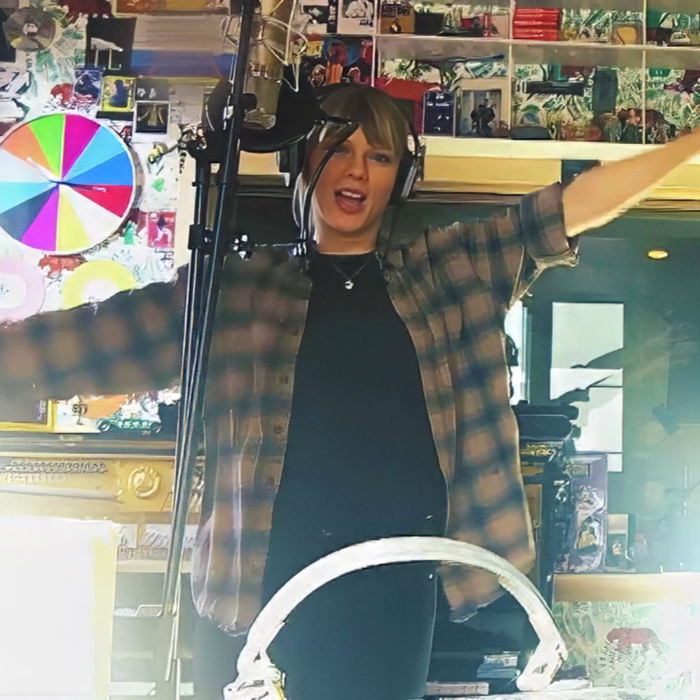 Taylor Swift in the recording studio for reputation (2017)